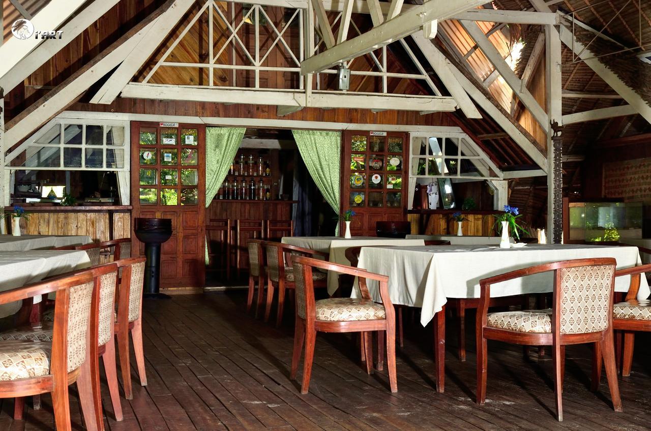 Les Acacias Bungalows Manambolo 외부 사진