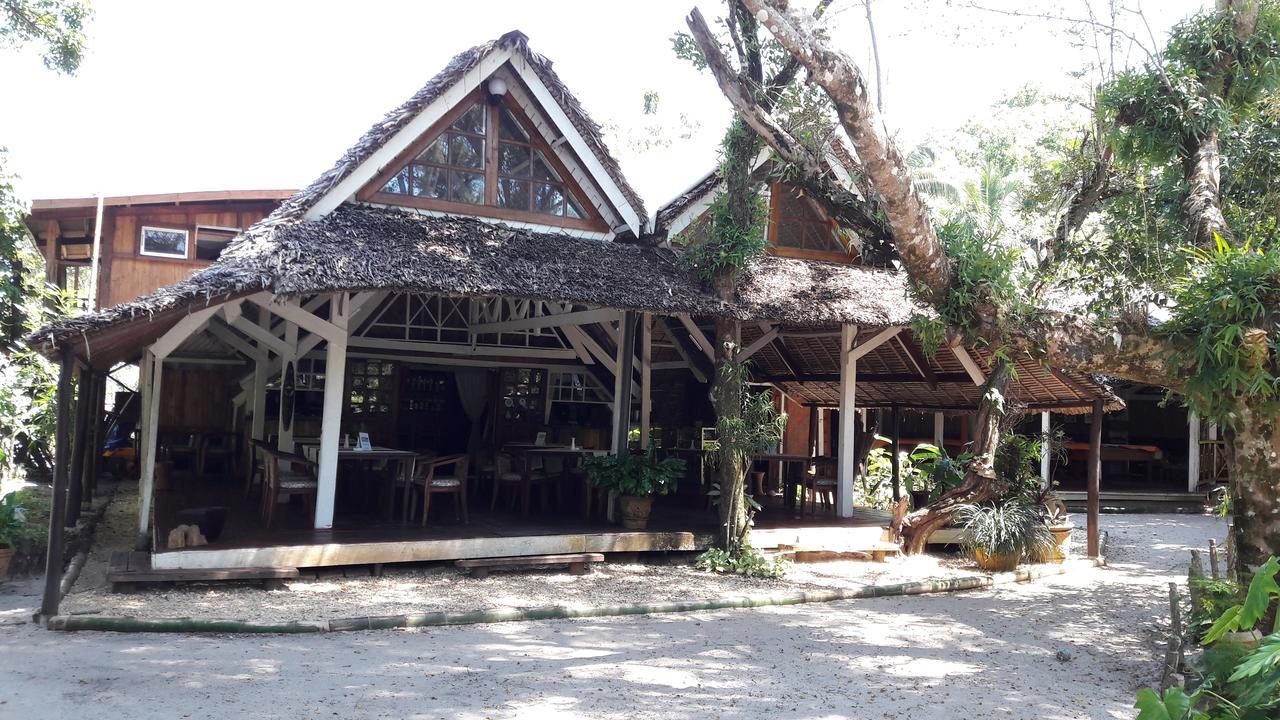 Les Acacias Bungalows Manambolo 외부 사진