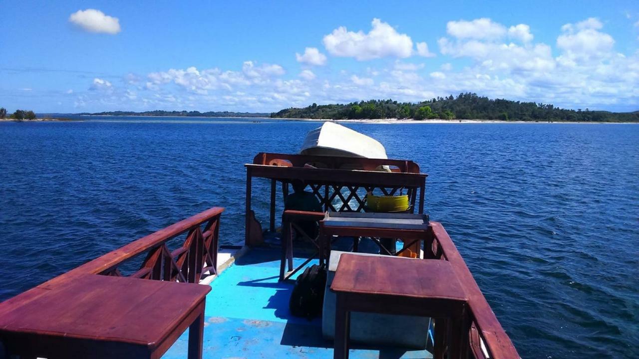 Les Acacias Bungalows Manambolo 외부 사진